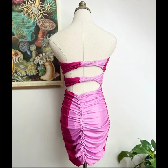 Tiger Mist Pink Fever Samira Strapless Mini Dress in Macro Print Medium - Picture 3 of 11